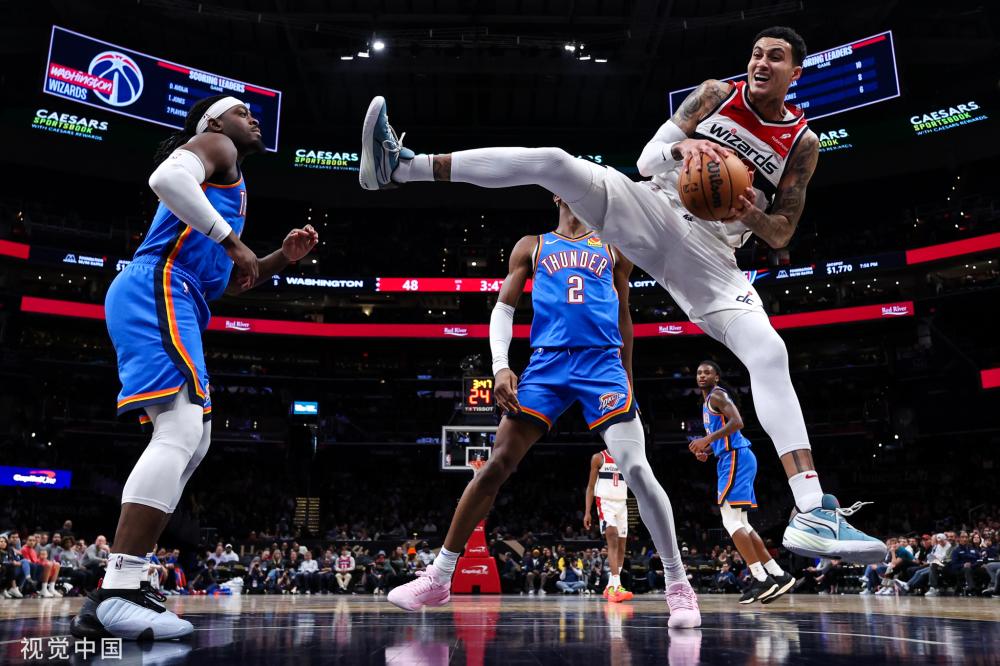 两人双手紧 两人双手紧