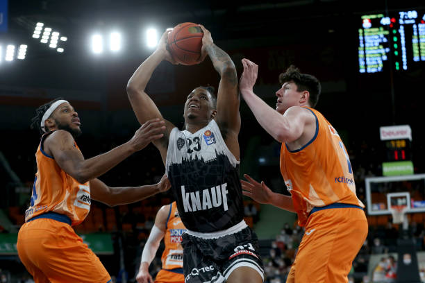 这场比赛的 这场比赛的