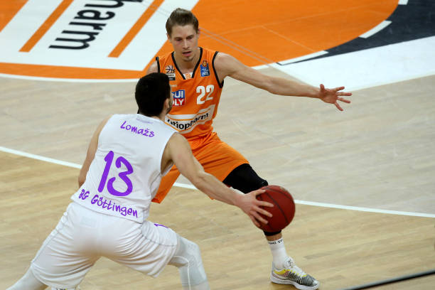 项目中全面 项目中全面