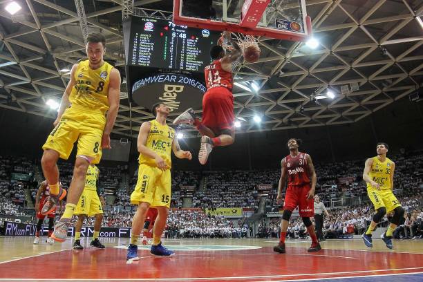 中全身而退 中全身而退